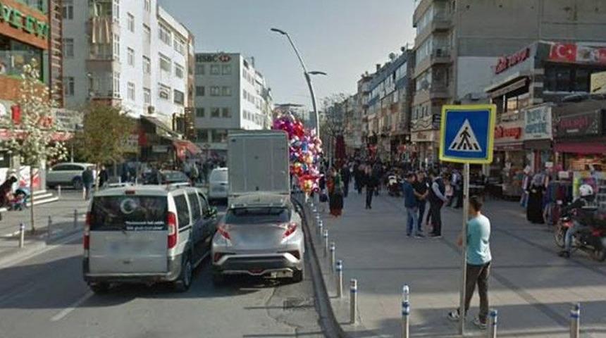İstanbul'da bir bulvar ve bir meydan koronavir&uuml;s nedeniyle kapatıldı!