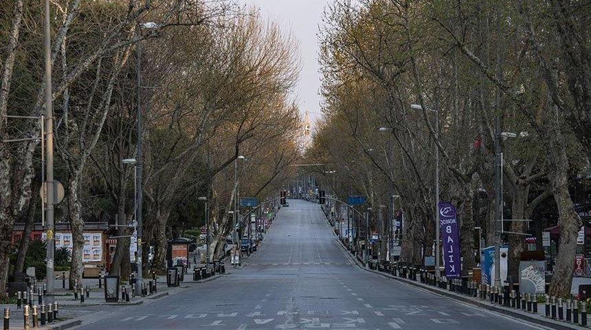 İstanbul, Ankara ve İzmir'de hafta sonu sokağa çıkma yasağı var mı?| Hafta sonu sokağa çıkma saatleri