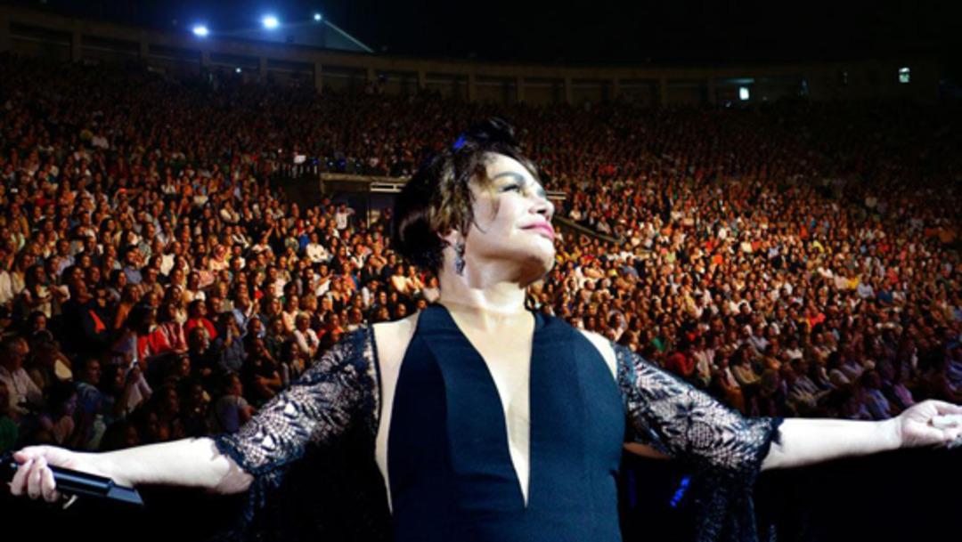 Sezen Aksu Harbiye'yi salladı