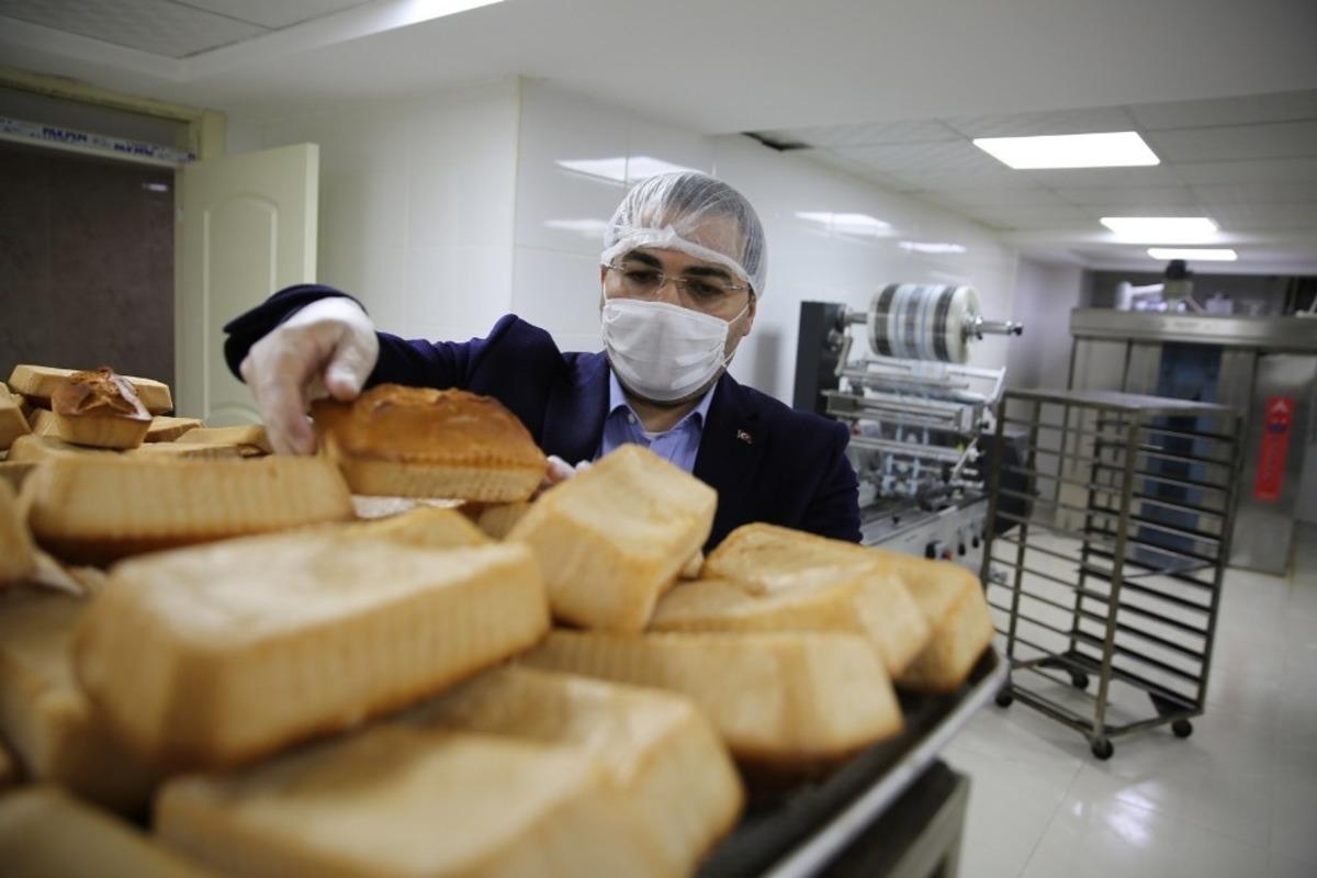 Haliliye&rsquo;den gl&uuml;tensiz ekmek hizmeti