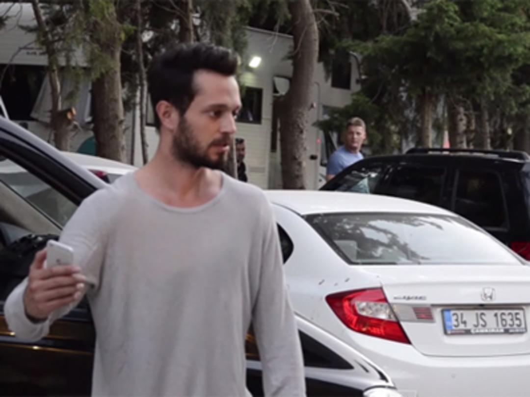 Burak &Ouml;z&ccedil;ivit'ten Murat Boz'a b&uuml;y&uuml;k şok