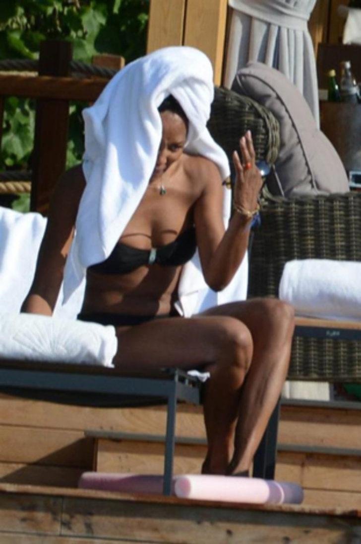 Bodrum aşığı Naomi Campbell G2