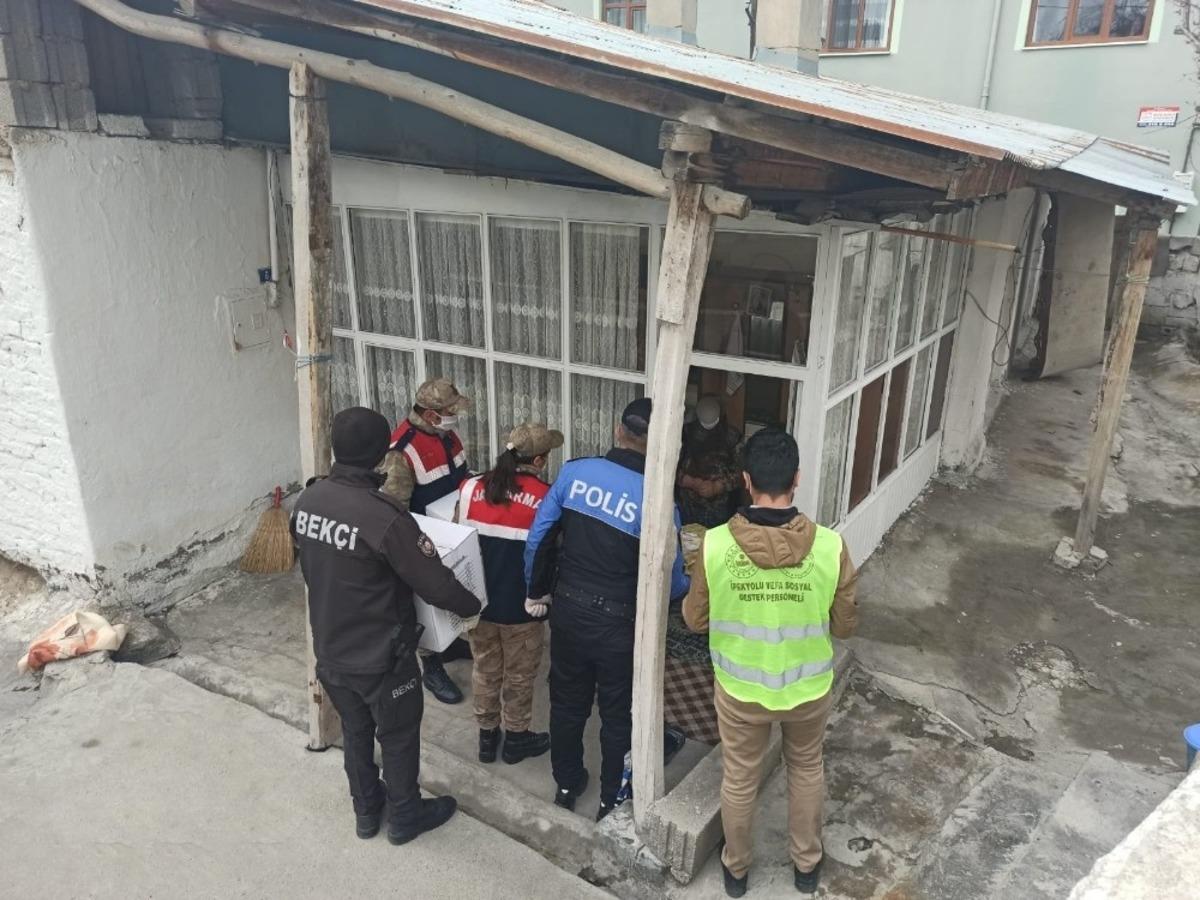 İpekyolu Vefa Sosyal Destek Grubu &ccedil;alışmalarına devam ediyor