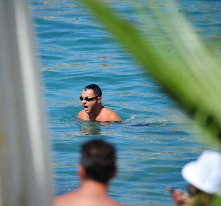 Serdar Ortaç acılar içinde G2