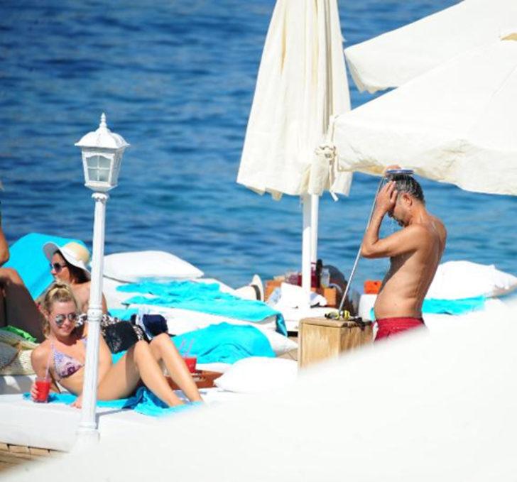 Serdar Ortaç acılar içinde G4