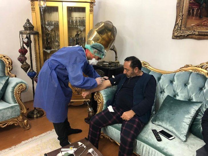 Vefa Sosyal Destek Grubu kronik rahatsızlığı olan vatandaşın yardımına koştu G2