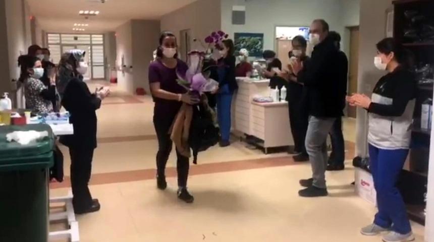 Gümüşhane’de koronavirüsü yenen doktor taburcu oldu
