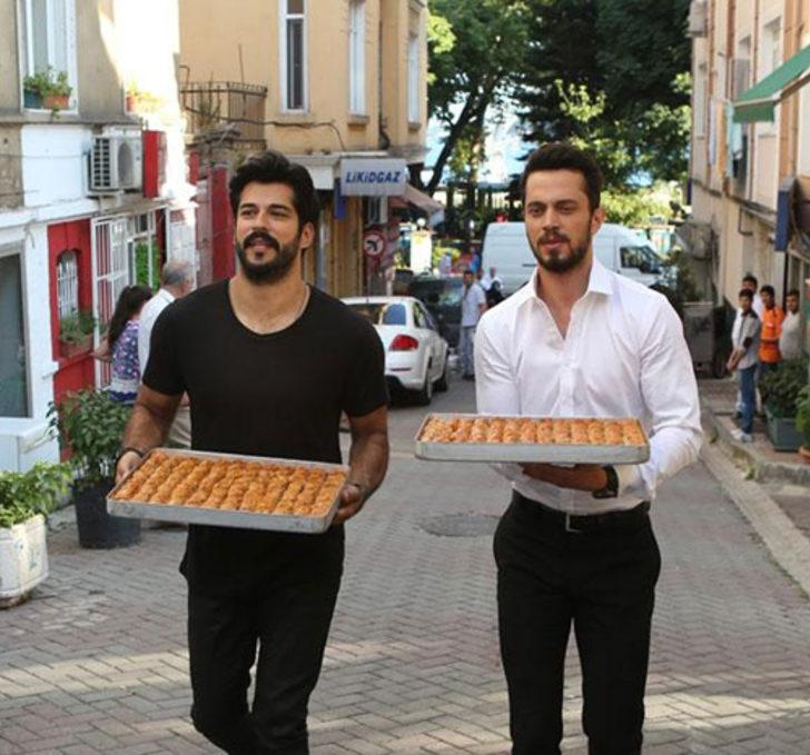 Burak Özçivit ile Murat'tan bayram sürprizi G1