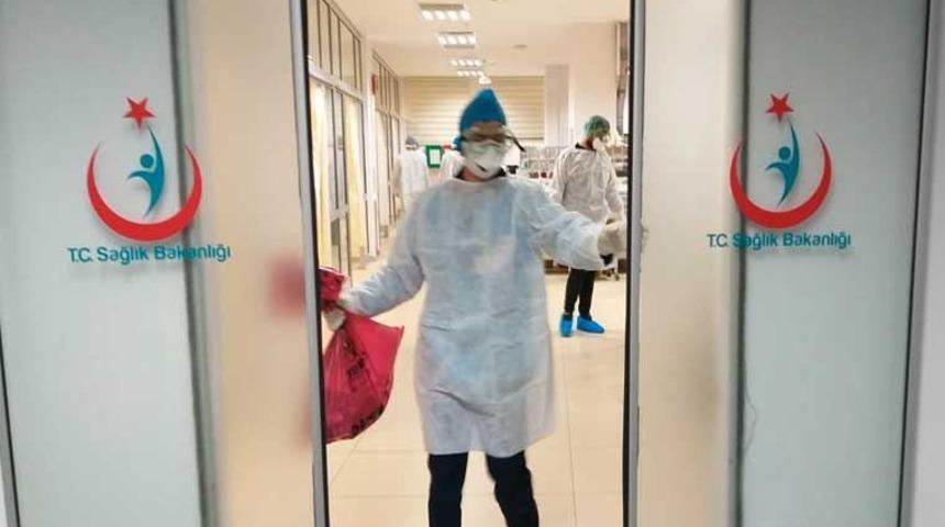 'Sağlık çalışanlarına oda tahsil etmediler' Skandal iddia sonrası bakanlıktan ve otelden peş peşe açıklamalar