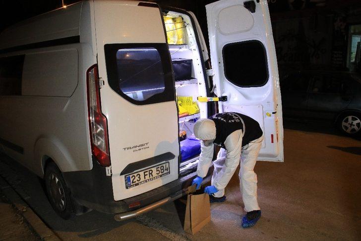 Elazığ’da silahlı kavga cinayetle bitti! Olayla alakası olmayan adamı vurdular G4