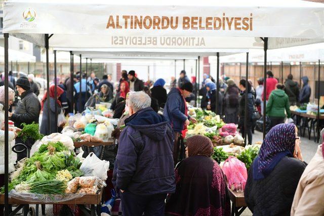 Belediyeden üreticiye destek