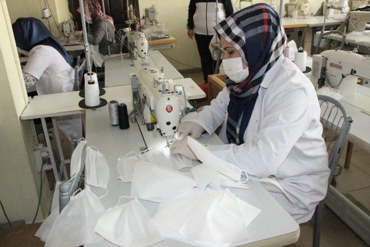 Cizre HEM’de maske üretimine başlandı G1