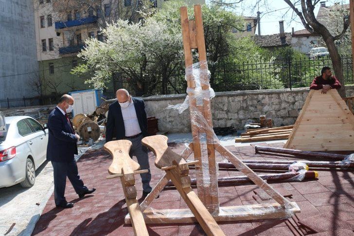 Müdür Başyiğit, Evliya Çelebi İlkokulu inşaatında incelemelerde bulundu G5