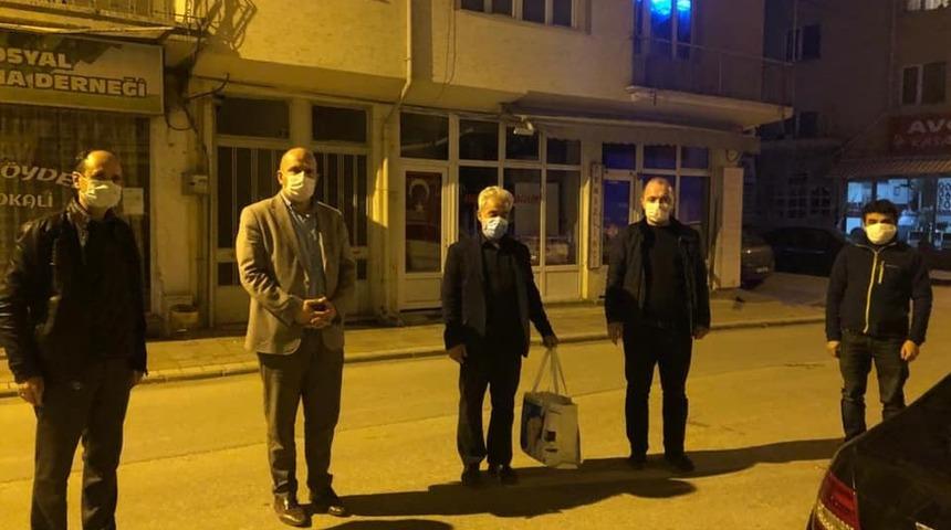 AK Parti&rsquo;den k&ouml;ylere maske desteği