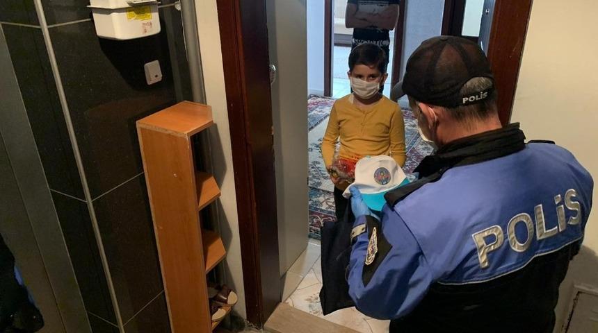 Polisten işitme engelli Ali Talha’ya doğum günü sürprizi