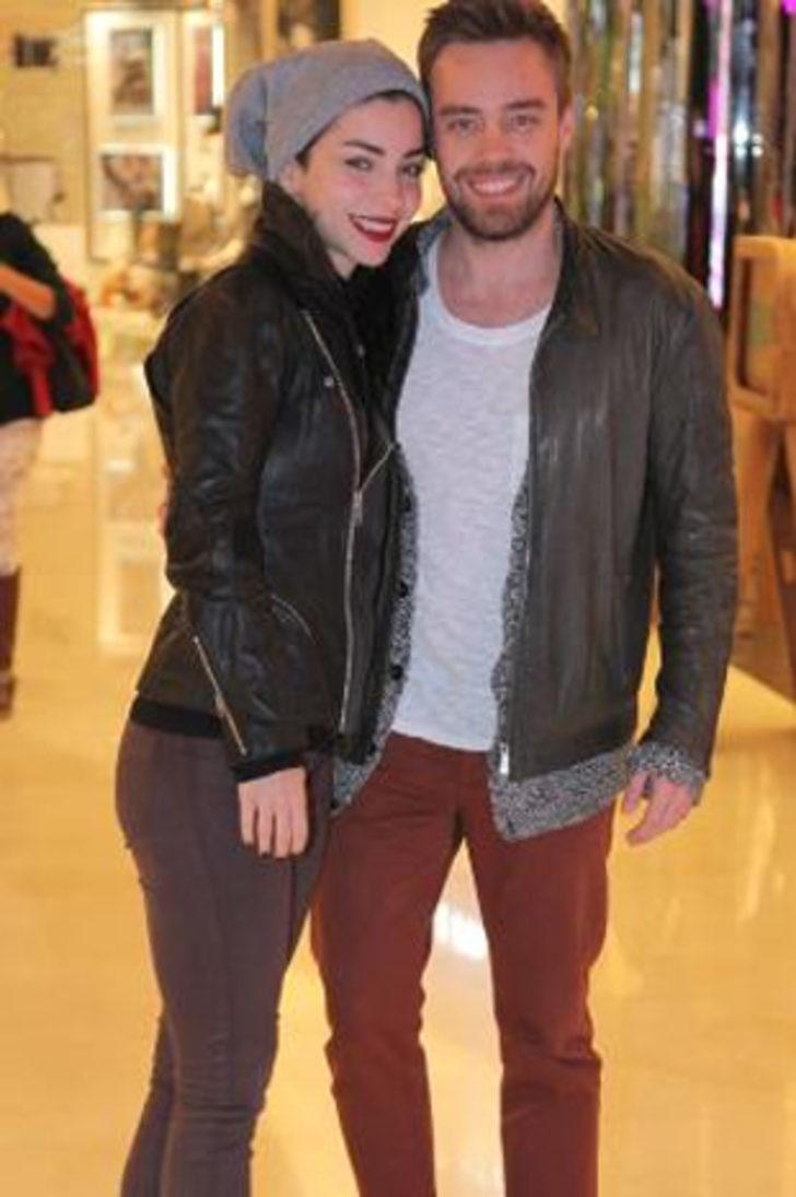 Kötü ve seksi Merve Boluğur G1