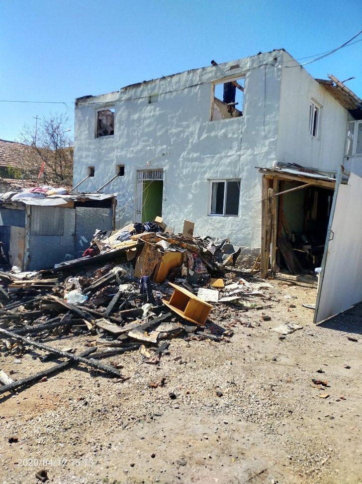 Başkan Kazım Kurt’tan evi yanan sağlık emekçisine yardım eli G4