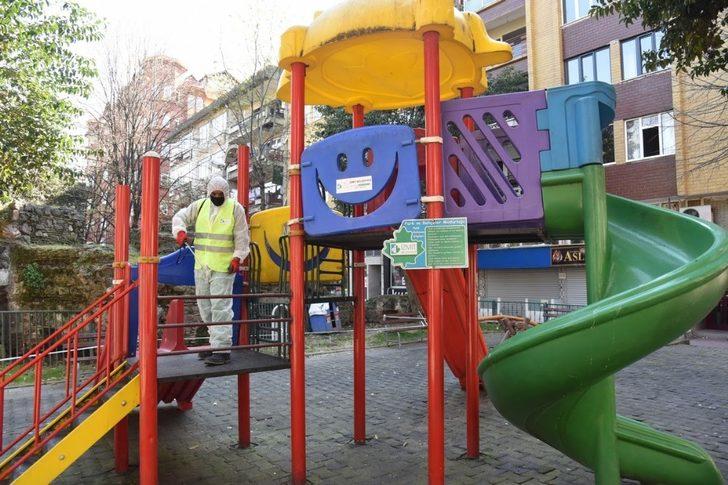 İzmit Belediyesi park ve bahçelerdeki dezenfekte çalışmalarını tekrarlıyor G2