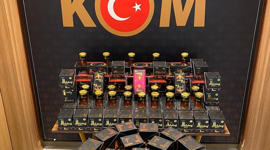 &Ccedil;anakkale'de sahte &uuml;r&uuml;n operasyonu