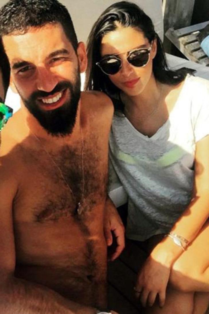 Arda Turan, Aslıhan için bunu da yaptı G5