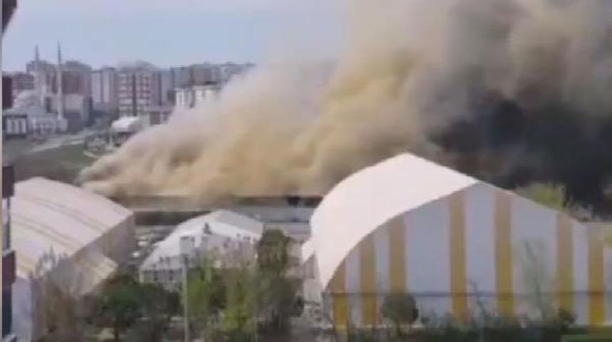 Beylikdüzü'nde korku dolu anlar! İş yerini yakıp silah çekti