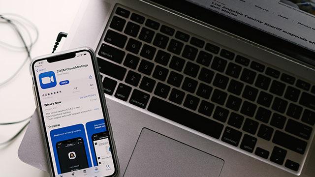 Skandalda yeni boyut: Yüz binlerce Zoom kullanıcısının bilgilerini satmışlar!