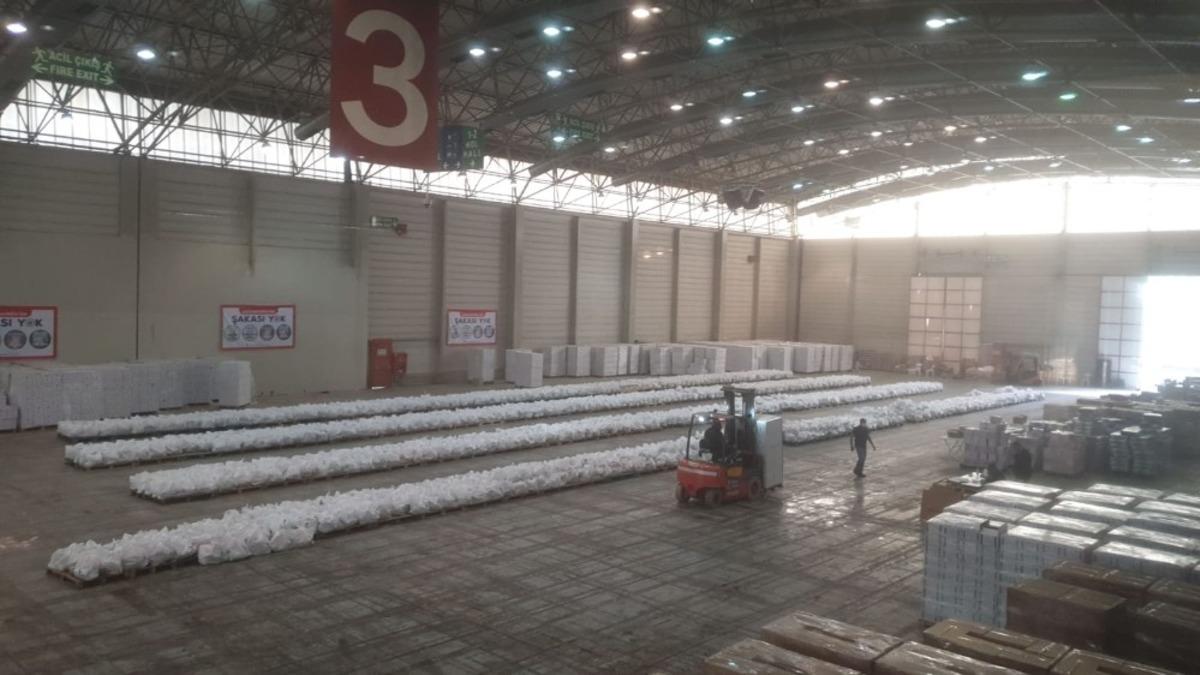 Dayanışma paketleri artık Halkın Bakkalı&rsquo;nda