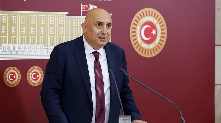 CHP'li Özkoç: Koronavirüs hafta içi bulaşmıyor mu?