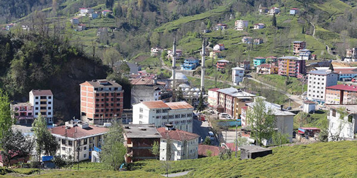 Rize'deki Kalkanadere il&ccedil;esinde koronavir&uuml;s karantinası başladı!