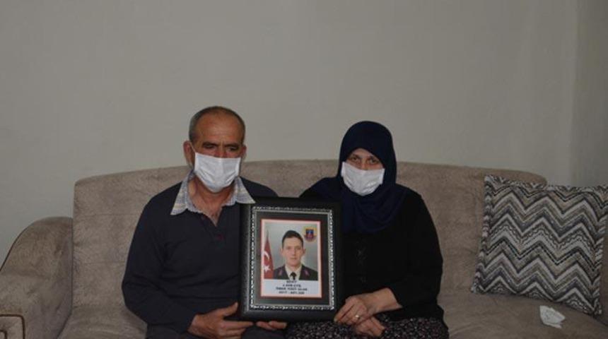 Bakan Soylu’yu ağlatan şehit babası konuştu: Bakanımızın arkasındayız