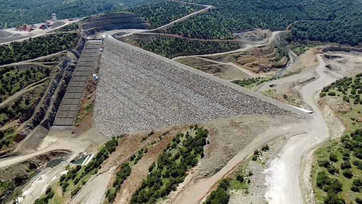 İzmir’deki dev barajın gövdesi tamamlandı G3