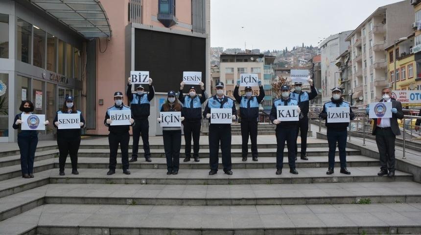 Zabıta, marketlerdeki sosyal mesafe uyumunu denetliyor