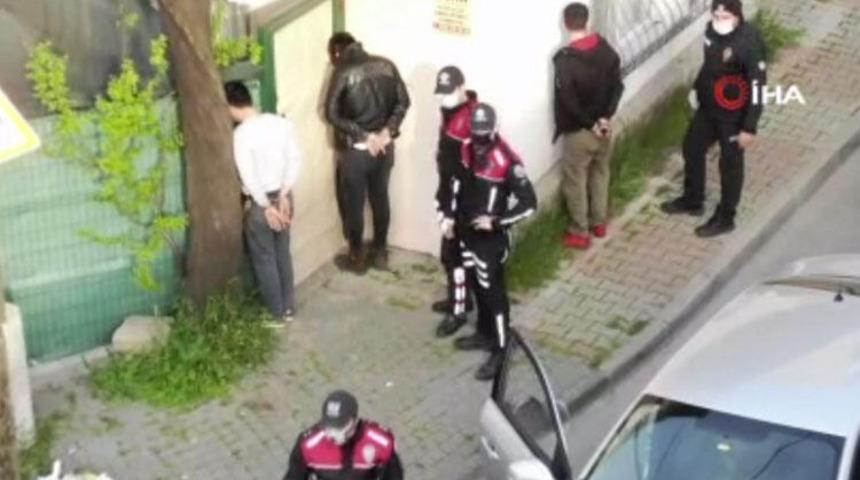 İstanbul'da hareketli anlar! 'Dur' ihtarına uymadılar, böyle yakalandılar