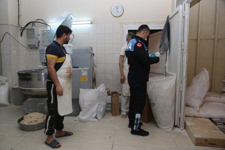 Erdemli’de fırınlara korona virüs denetimi G2