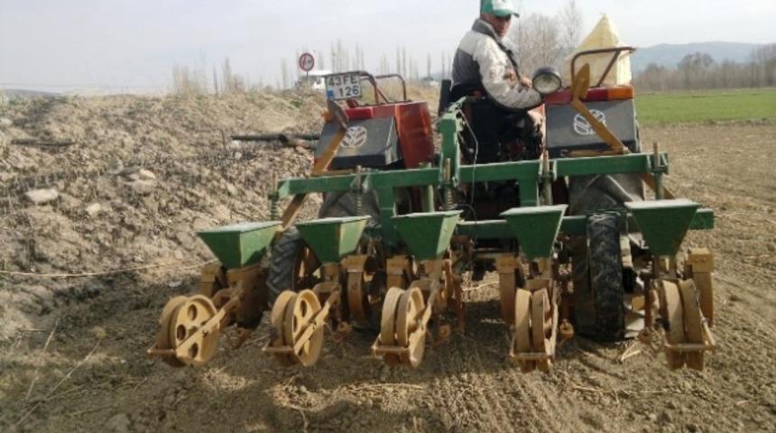 Hisarcık’ta pancar ekim işlemleri tamamlandı