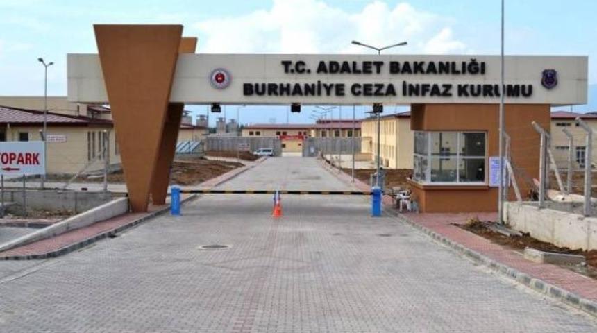 Burhaniye Cezaevinden 492 kişi tahliye oldu