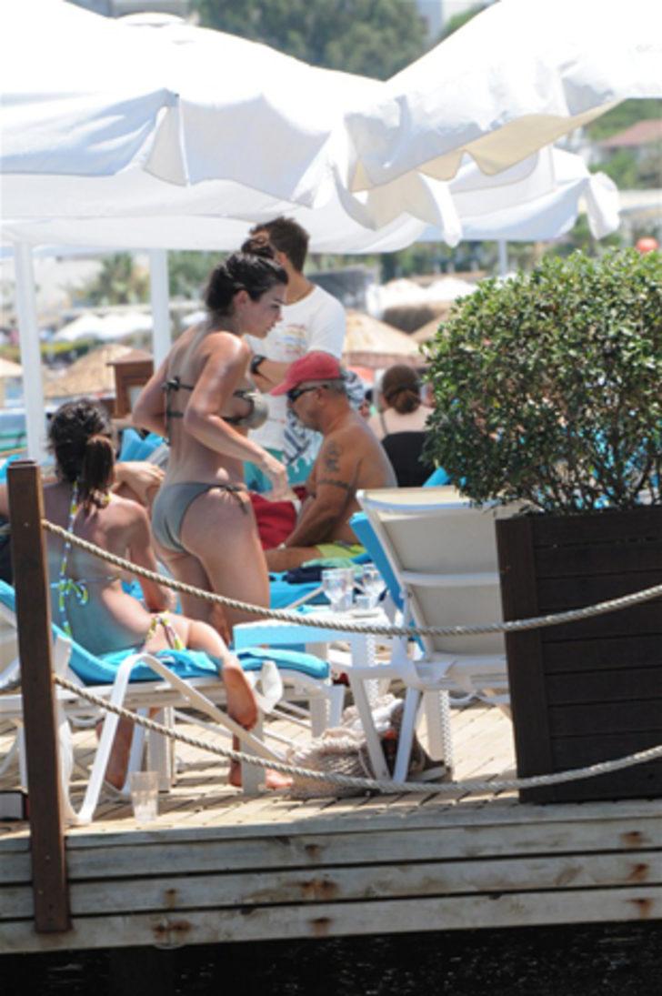 Selen Görgüzel'den Hamdi Alkan'a özel masaj G4