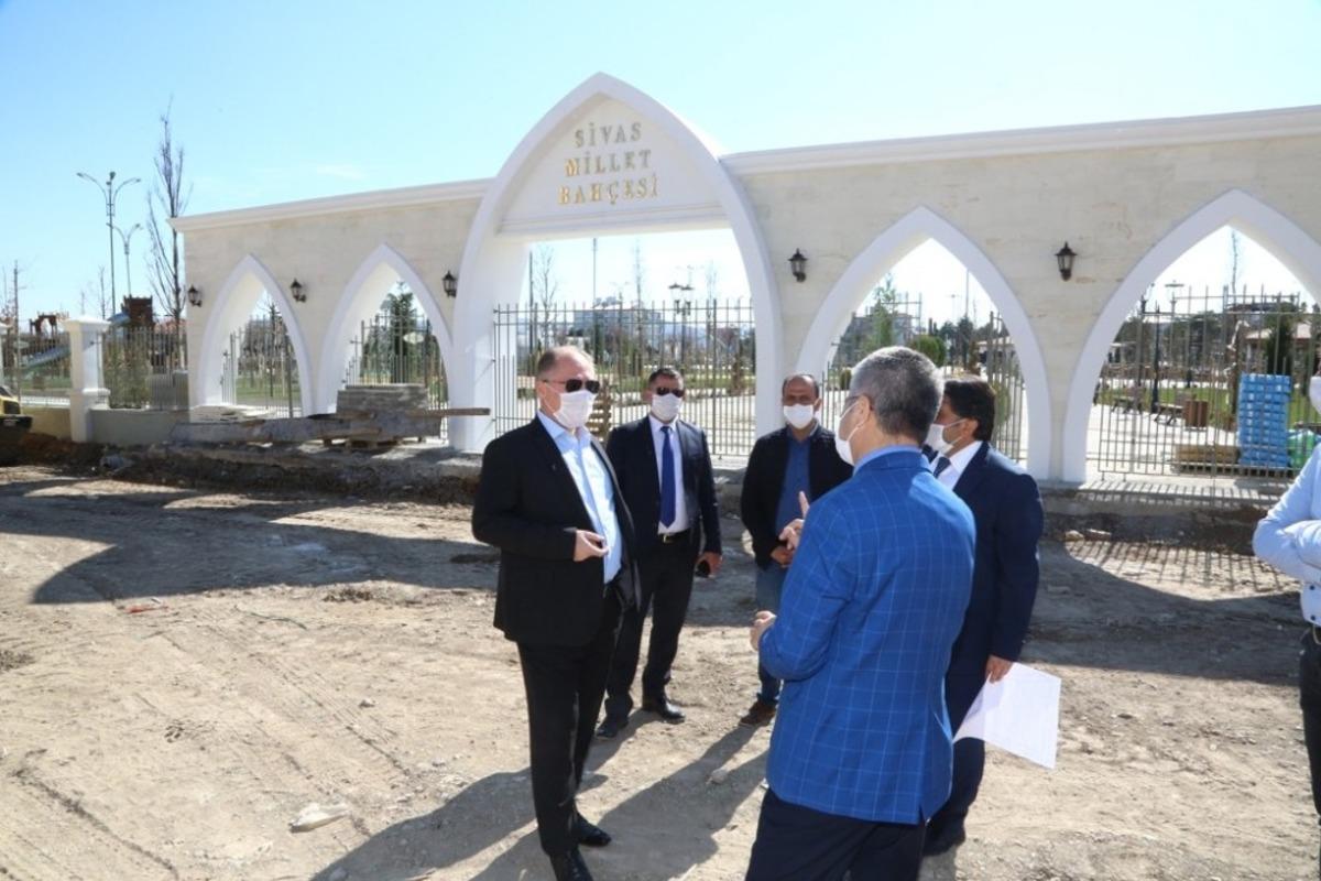 Millet Bah&ccedil;esi, misafirlerini ağırlamak i&ccedil;in g&uuml;n sayıyor