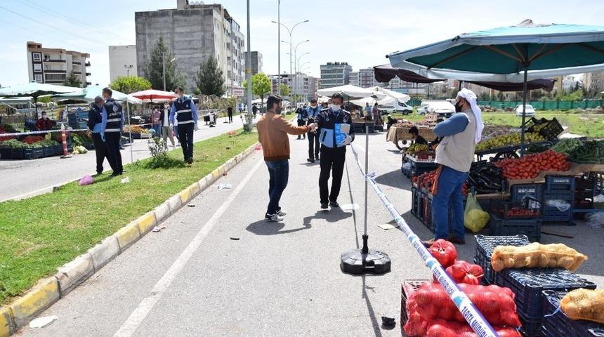 Viranşehir&rsquo;de semt pazarlarında koronavir&uuml;s &ouml;nlemleri