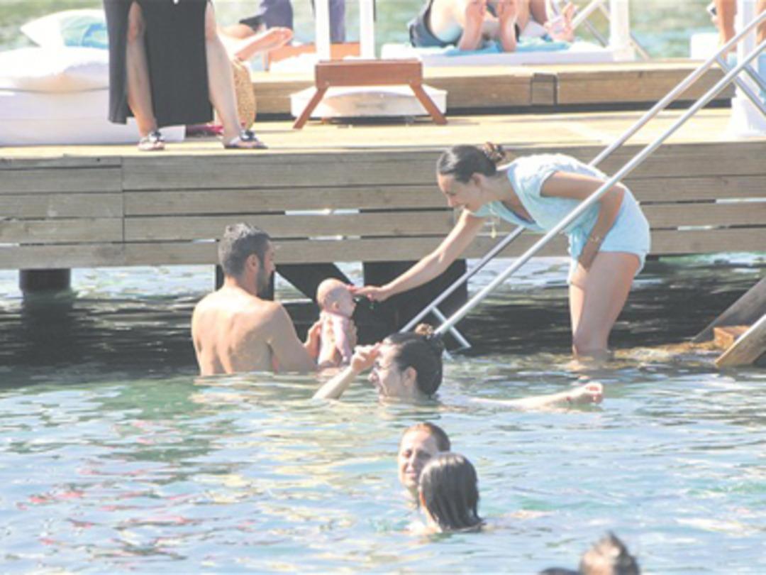 Burak Yılmaz'ın Nazlı'sı