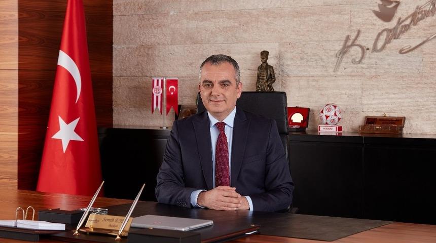 Konyaaltı Belediyesinden pazarlara sokağa çıkma yasağı düzenlemesi