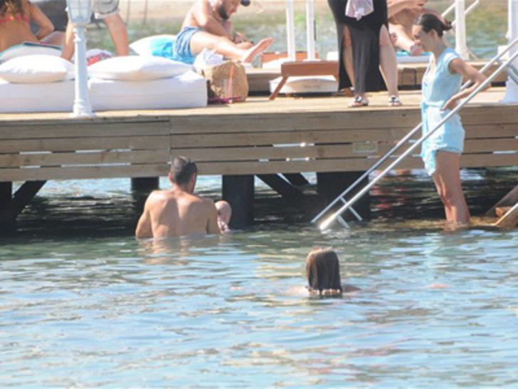 Burak Yılmaz'ın Nazlı'sı G3