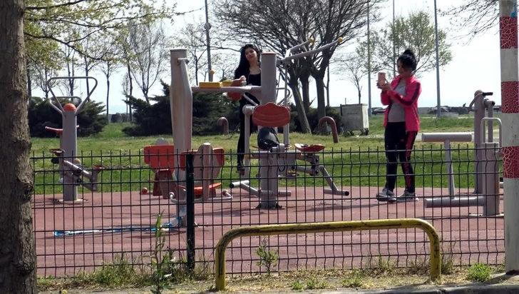 O ilçede 'pes' dedirten görüntü! Sahil de, caddeler de boş kalmadı! G1