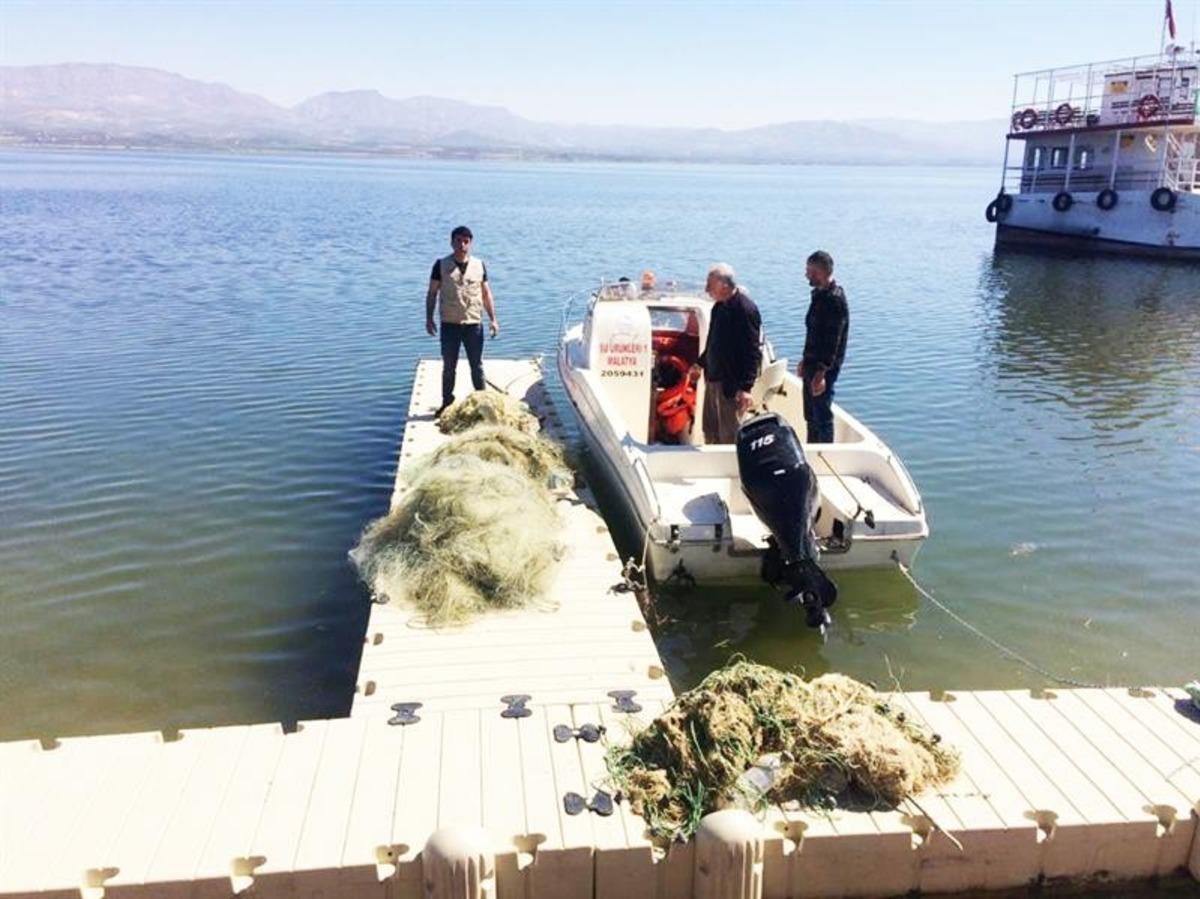 Su &uuml;r&uuml;nleri yasağına sıkı kontrol