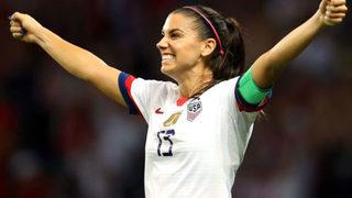 Alex Morgan görenleri şaşkına çevirdi