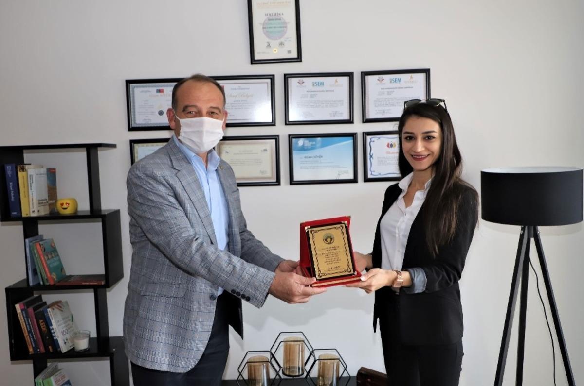 Başkan Akın&rsquo;dan &ouml;nemli ziyaretler