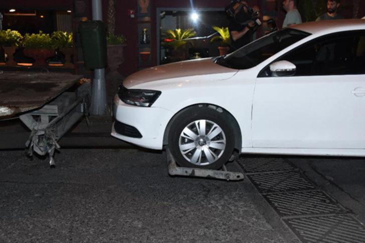 Gülşen'in arabasını çektiler G3