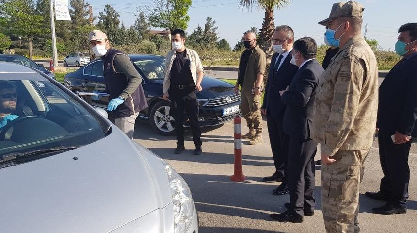 Vali Soyt&uuml;rk uygulama noktalarını denetledi