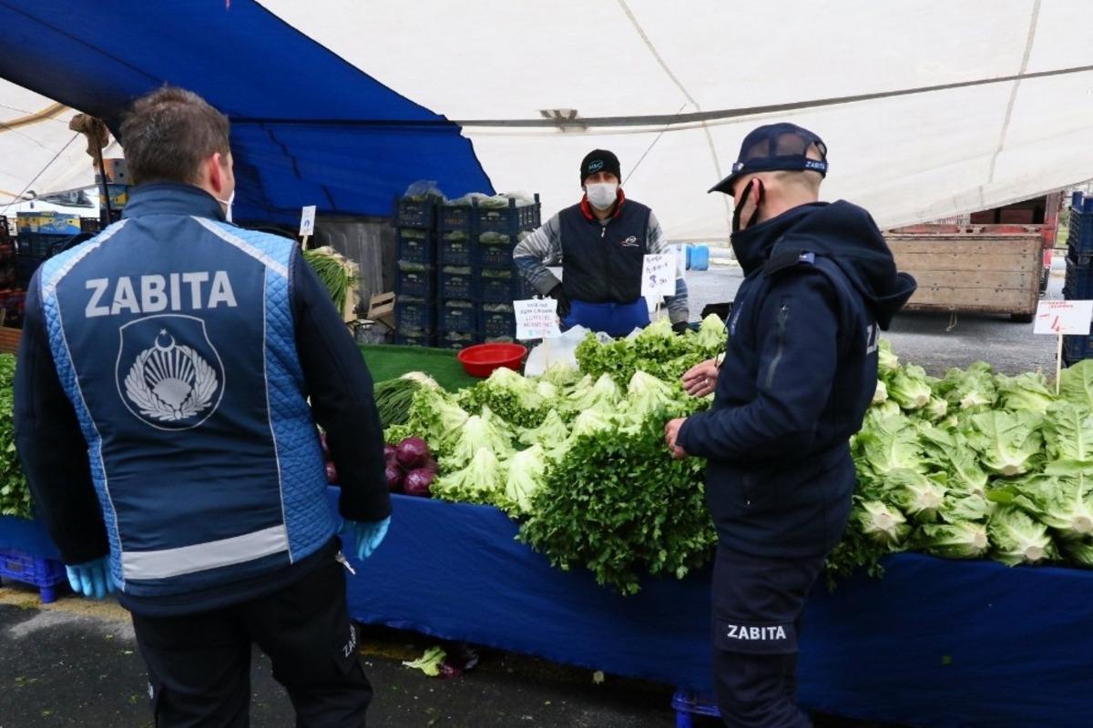 Ey&uuml;psultan&rsquo;da pazar denetimleri devam ediyor