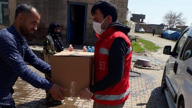 Vali Erin hayırseverlere teşekkür etti